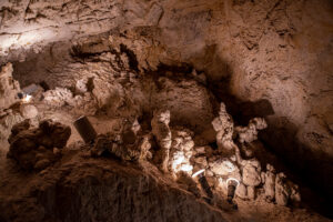 Jeskyně Turold