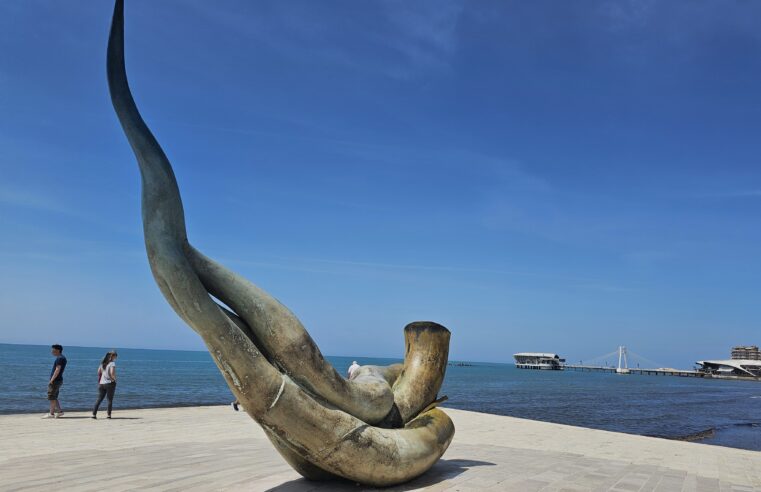 Albánie (8) Durrës  aneb jak jsem si vyzkoušela, jaký to je být v těle muslimky