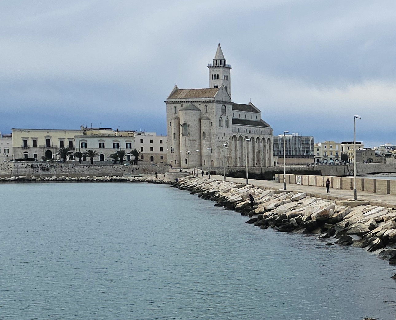 Apulie (10) –Trani – rybářské městečko s krásným hradem
